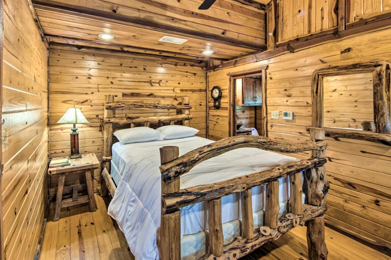 New The Deer Cabin Peaceful Refuge In East Texas Ben Wheeler Exteriör bild